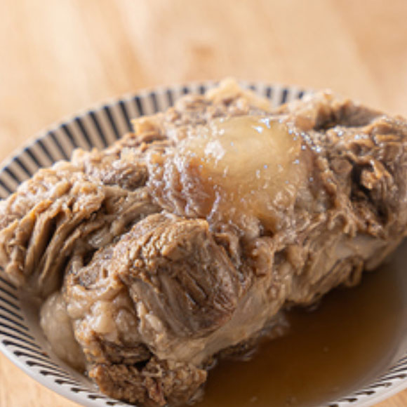 肉の魅力を引き出すタレにこだわりあり◎牛テールのおでんも絶品